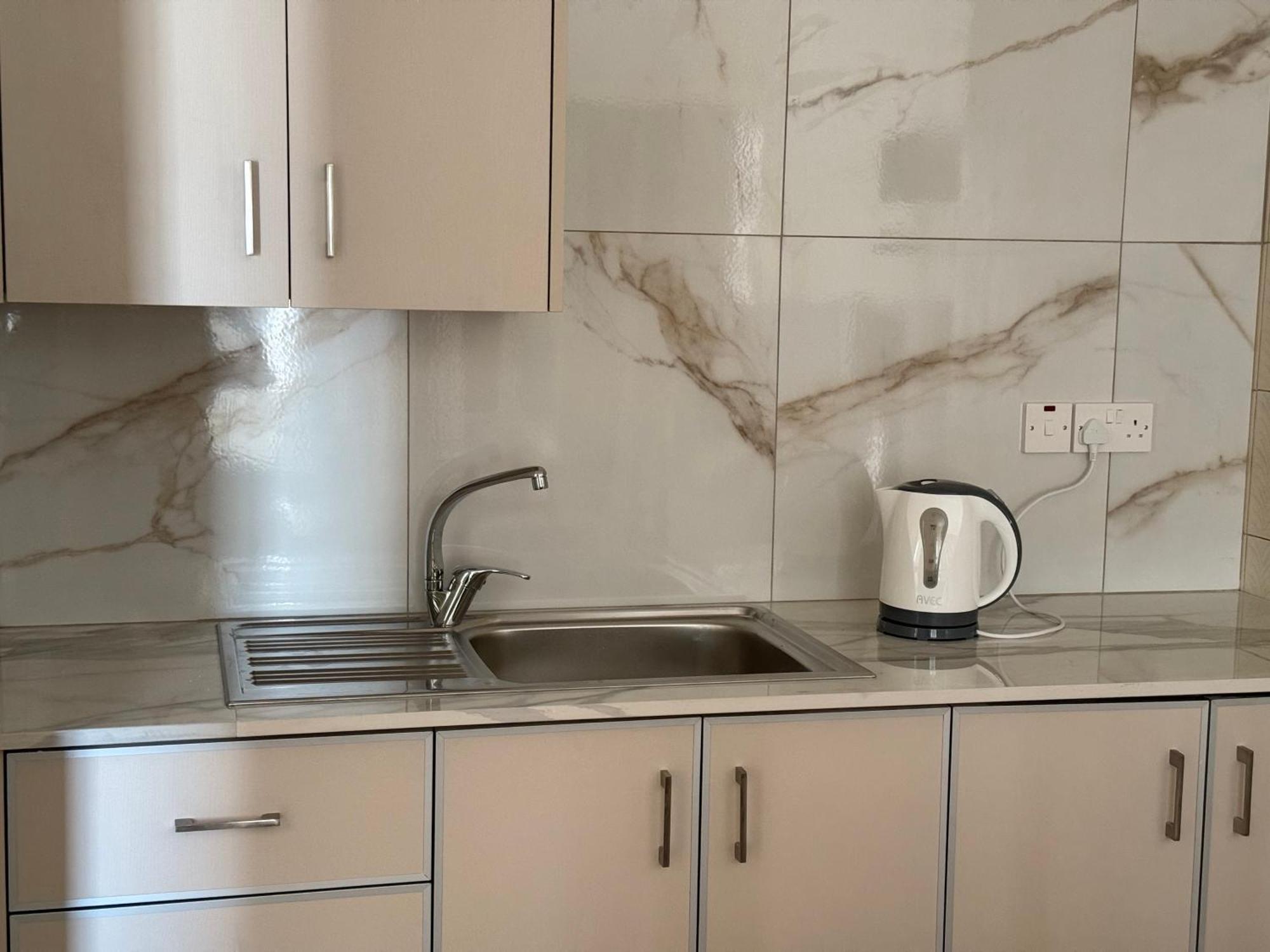 Terpsithea Apartments Aya Napa Dış mekan fotoğraf