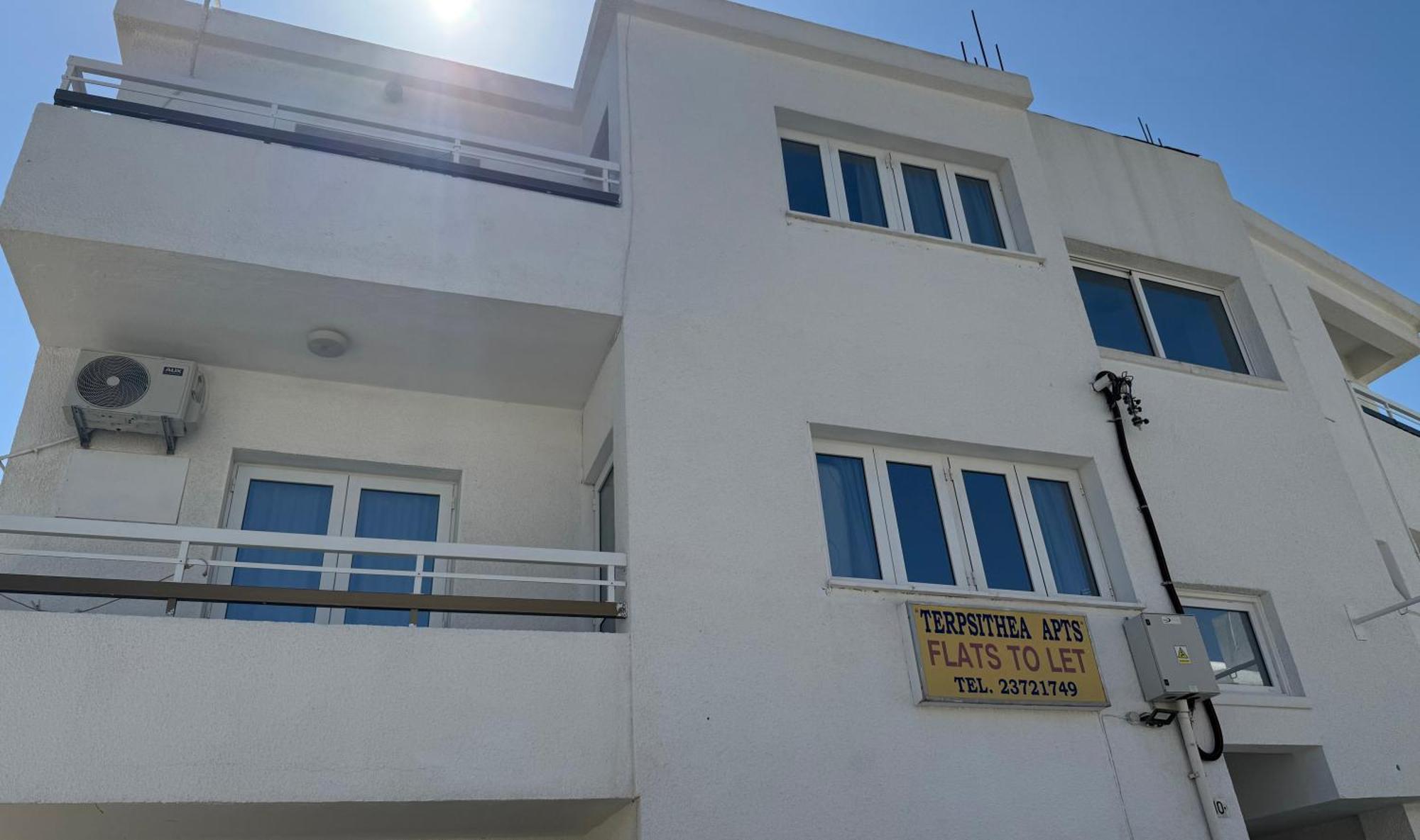 Terpsithea Apartments Aya Napa Dış mekan fotoğraf